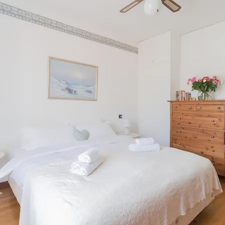 Vacation Family In By Rent Тремеццо